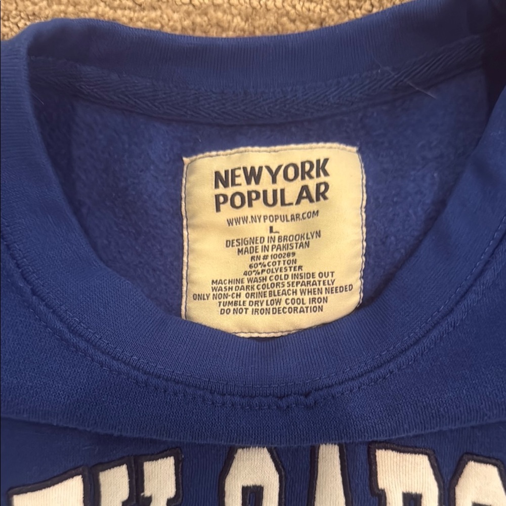 Blue North Carolina Men's Sweater; size Large - Picture 2 of 3